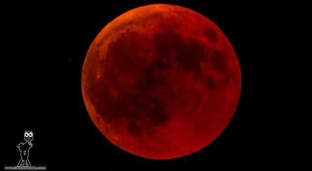 eclipse total de Luna. Imagen de Cielos Boreales (Roberto Ferrero)